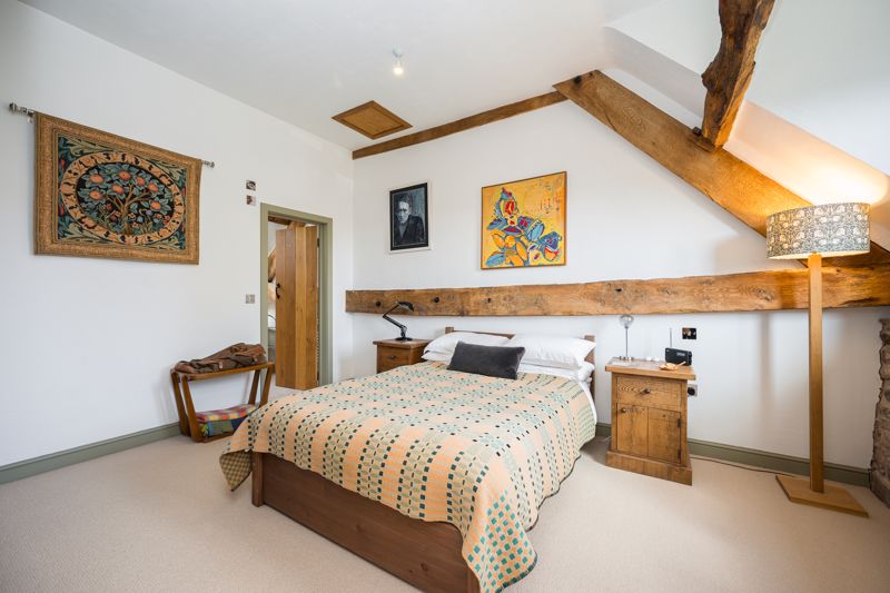 Bedroom- click for photo gallery